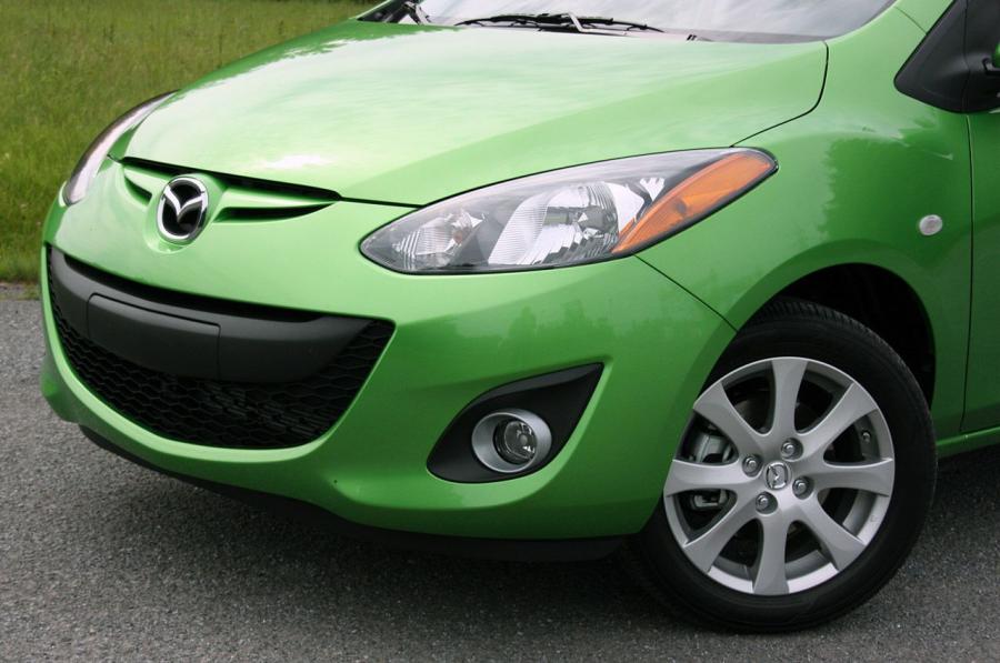  Mazda2 2010 года  (фото 119 из 183)
